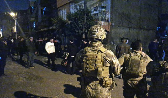 Adana'da bir evdin terasında patlama: Adana Valiliği’nden açıklama geldi