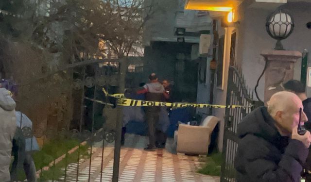 Ana-oğul apartman girişinde silahlı saldırıda öldürüldü