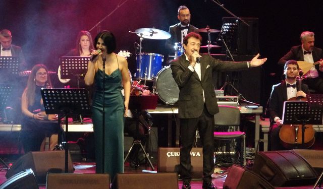 Mersin'de Özgecan Aslan anısına anlamlı konser