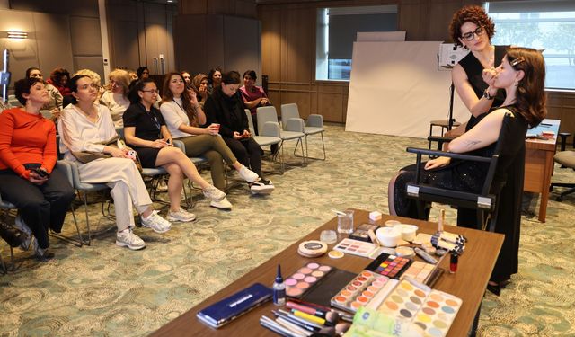 Kanseri yendi, şimdi başka kadınlar için umut oluyor