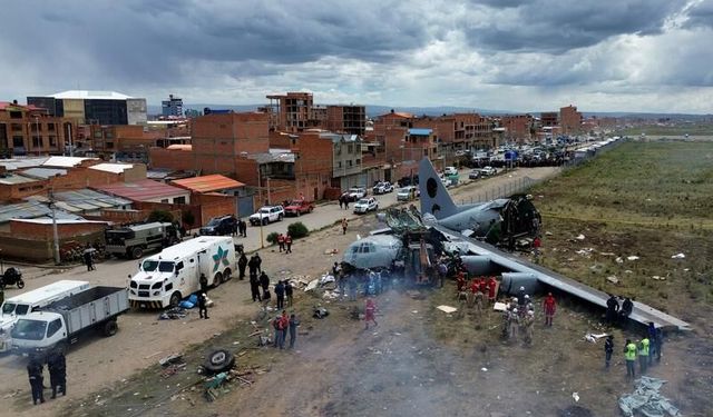 Bolivya'da kargo uçağının düşmesi sonucu hayatını kaybedenlerin sayısı 22'ye yükseldi