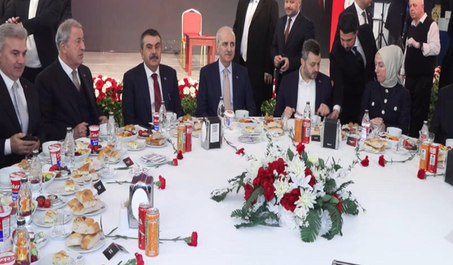 Önder İmam Hatipliler Derneği 68’inci geleneksel iftarında önemli isimleri ağırladı