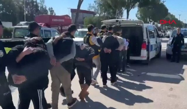 Adana'da 2 şüpheli ve 16 düzensiz göçmen yakalandı