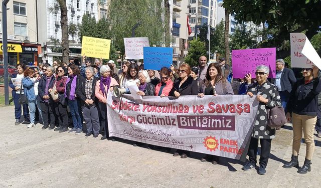 Yoksulluğa, şiddete ve savaşa karşı mücadelemiz var