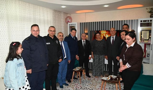 Anamur’da şehit ailesine vefa ziyareti