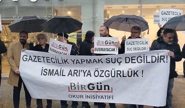 Mersin’de Gazeteci İsmail Arı için basın açıklaması