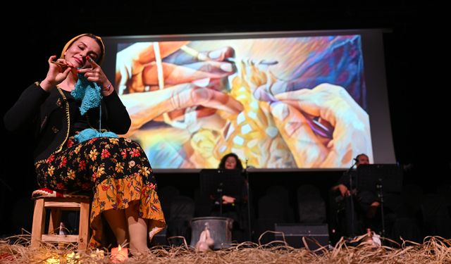 'İlmek ilmek kadın' konseri sahnelendi