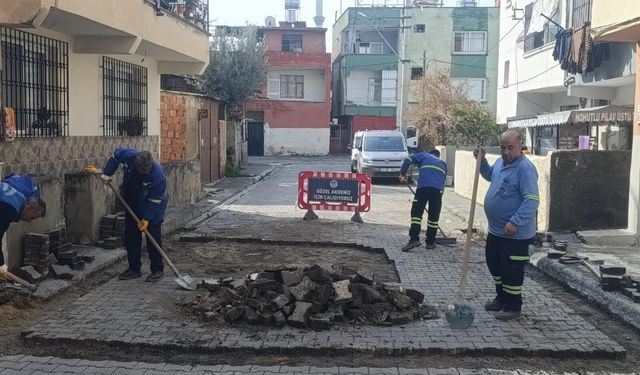 Akdeniz Belediyesi’nde yol çalışmaları devam ediyor