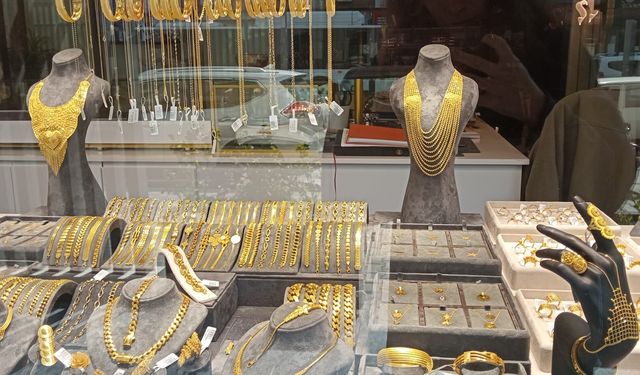 Altın fiyatlarında kritik tahmin: "Yılsonunda 9000 bandının üstüne çıkacak"