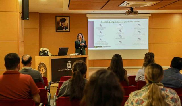 Teknoloji bağımlılığına karşı mücadele eğitimi