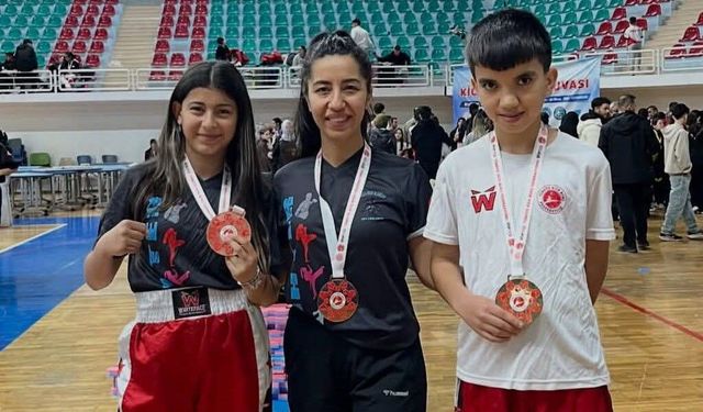 Anamur Kick Boks Kulübü’nden  büyük başarı
