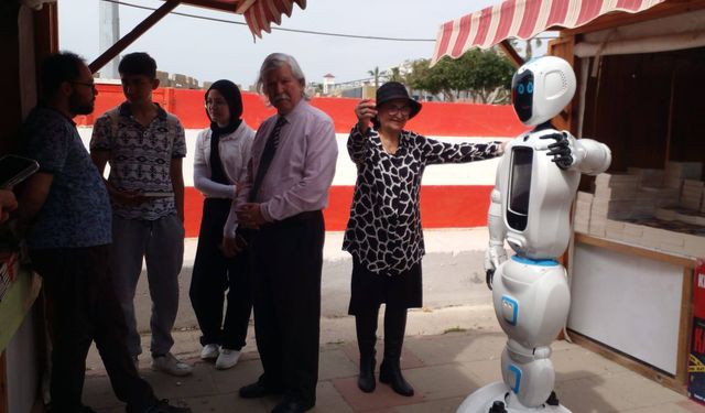 Erdemli kitap fuarında Mersinli yazarlar okurlarını bekliyor