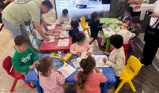 Mersin Barosu’ndan çocuklara haklarını anlatan etkinlik