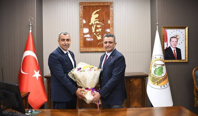 Mersin Orman Bölge Müdürlüğünde bayrak değişimi