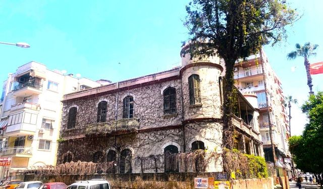 Mersin’in sessiz şatosu: Nacar Evi zamana yeniliyor