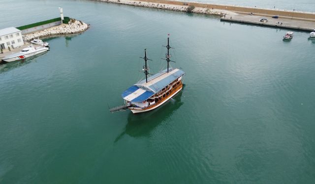 Gezi tekneleri sezona hazır olmak için bakıma alındı