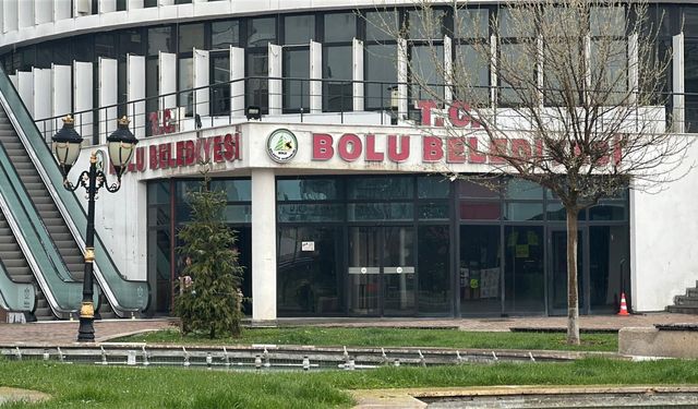 Bolu Belediyesi’nde nitelikli dolandırıcılık’ suçundan 4 tutuklama