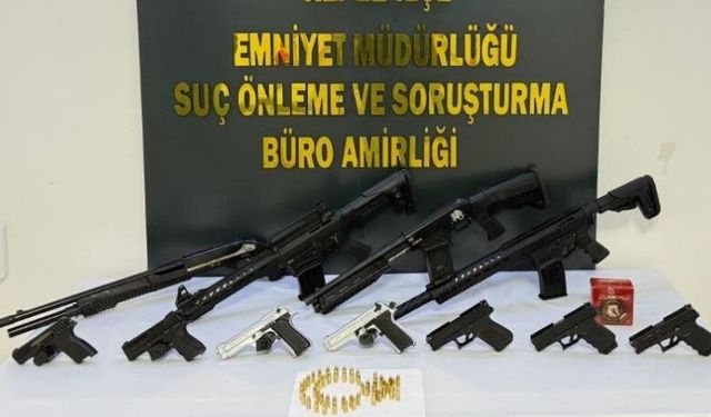 Antalya'da kaçak silah operasyonu