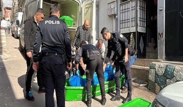 14 yaşındaki kız çocuğu babasını bıçakladı