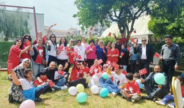 Mersin’de otizmli çocuklar için sade ama anlamlı 23 Nisan