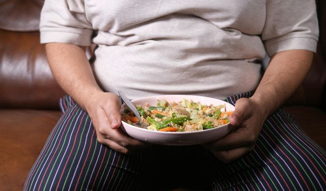 Obeziteyle mücadelede ameliyatsız yöntemler tercih ediliyor