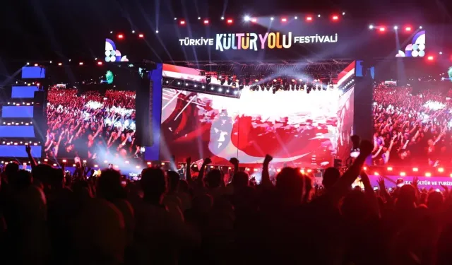 CHP’li Kış Kültür Yolu Festivaline Tepki Gösterdi