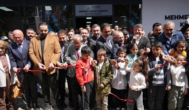 Gençler için modern kütüphane ve bilim merkezi açıldı