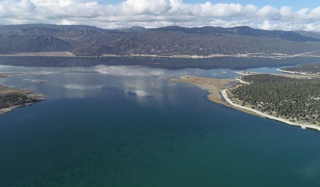 Yapay zeka, 2027 yılında 6 milyar metreküp su tüketecek