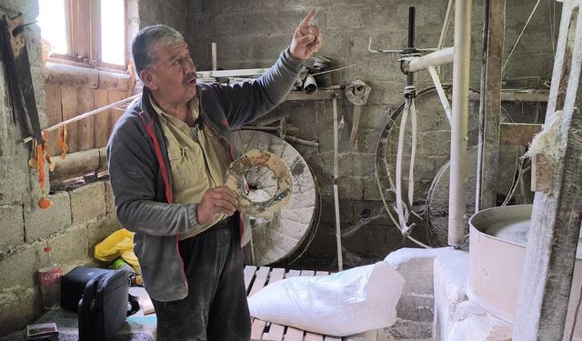 Babasının Vasiyetini Değirmen Başında Yaşatıyor