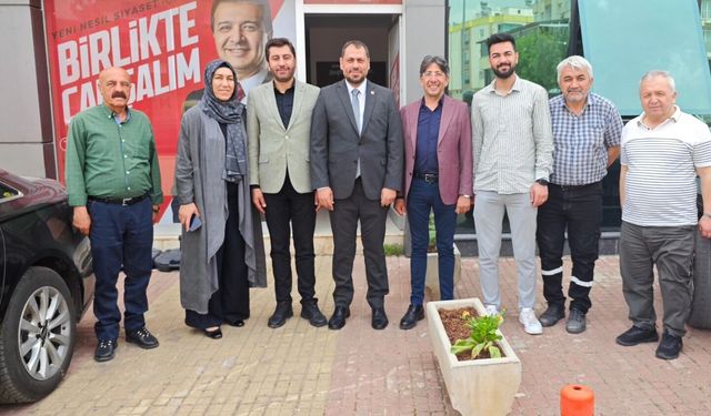 DEM Parti heyeti Saadet Partili Oğuz’la görüştü