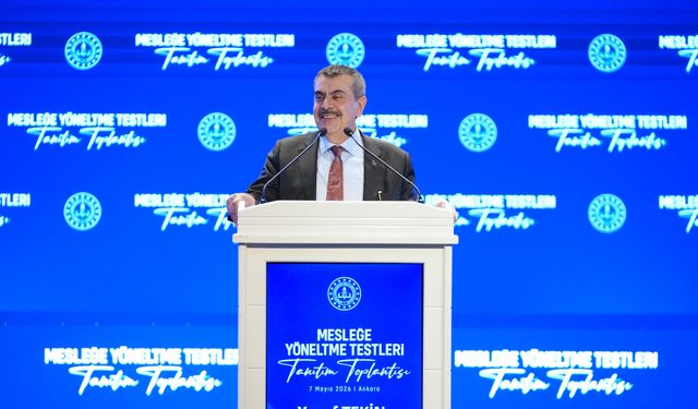 Bakan Tekin: Mesleğe yönlendirmedeki doğru adımlar bize ciddi katkı sağlayacak