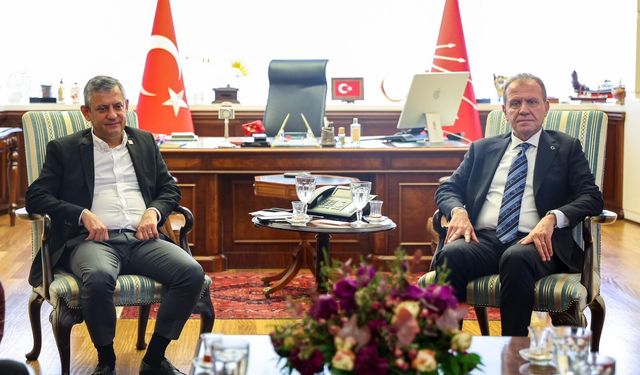 Seçer: “Bu zor günlerde partimizin yanında olmak zorundayız”