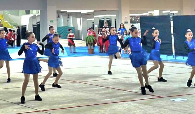 Okul sporları dans şov il birinciliği tamamlandı