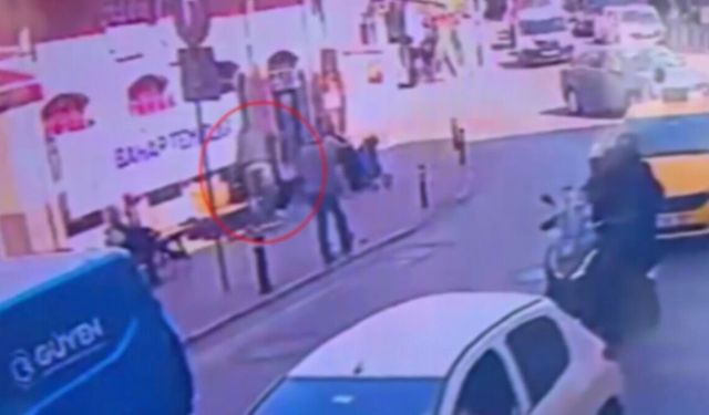“Yan baktı” deyip parkta bıçakladı