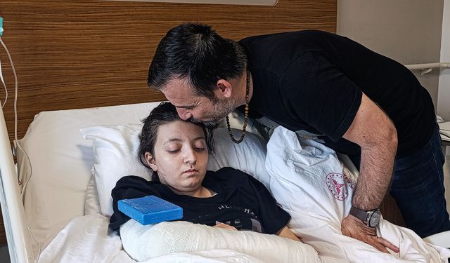 12’nci kattan düşen Ecrin mucizeyi iyiliğe bağladı
