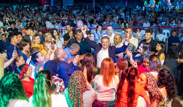 7. Örtüaltı Üzüm Festivali Mezitli’de coşkuyla kutlandı