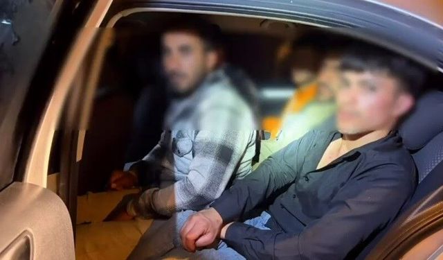 Hatay'da 15 kaçak göçmen yakalandı