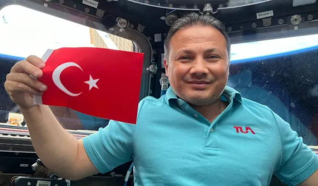 Türkiye 2027’de Ay’a iniş hamlesine hazırlanıyor