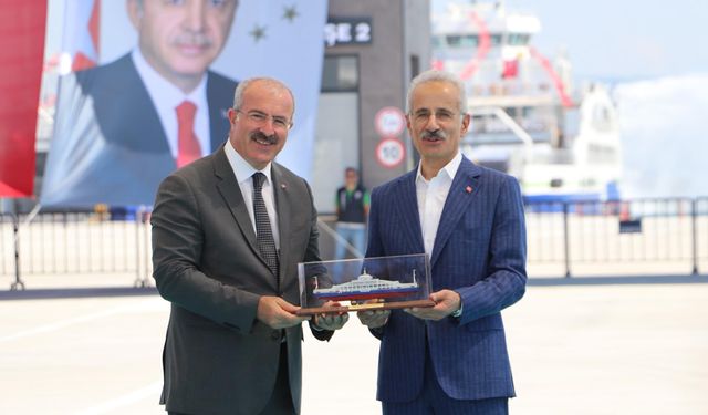 Bakan Uraloğlu: "İstanbul-Tekirdağ ulaşımı 1 saatin altına inecek"