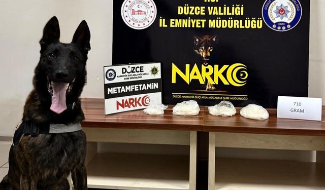 Durdurulan takside 3 milyon liralık uyuşturucu ele geçirildi