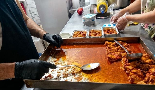 Üniversite öğrencileri ev yemeklerine ilgi göstermiyor