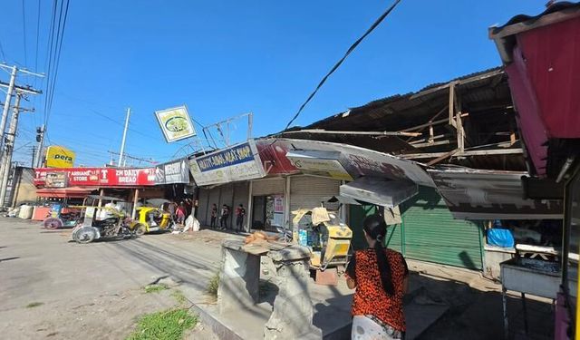Filipinler'in Mindanao bölgesinde 7.8 büyüklüğünde deprem
