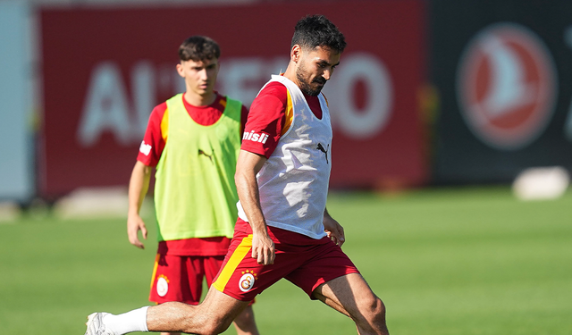 Galatasaray, günü çift antrenmanla tamamladı