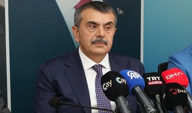 Bakan Tekin: "Osmanlıyla Cumhuriyet'i barıştırmamız lazım"