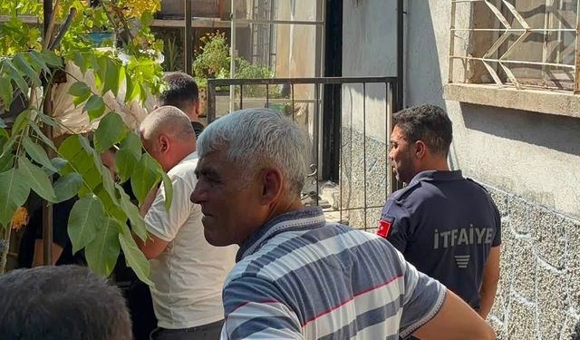 Günlerdir haber alınamıyordu evinde ölü bulundu