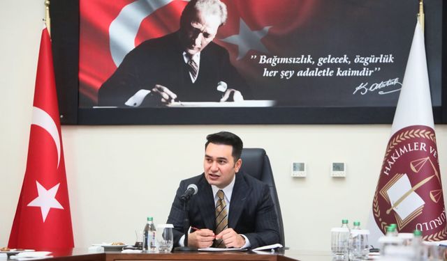 Emre: Toplum huzurunu bozan odaklara geçit vermeyeceğiz