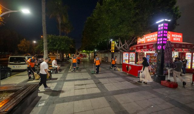 Büyükşehir’den Mersin genelinde 7/24 temizlik mesaisi