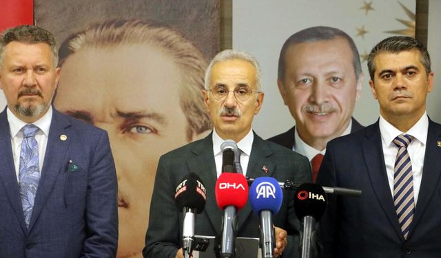 Bakan Uraloğlu: 10 gün maaşların yatmadığı zamanları biliriz