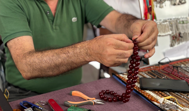 Hatıralar tesbihe dönüşüyor: Saç telinden ömürlük anı