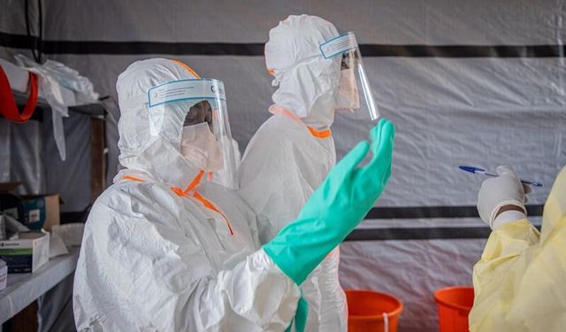 Ebola salgınında vaka sayısı 1792’ye yükseldi